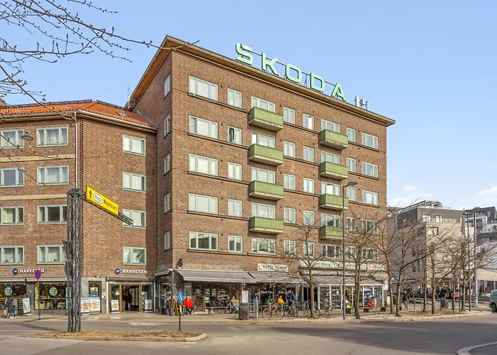 Apartment In Carl Berners Plass